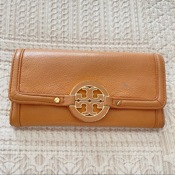 Tory Burch Handbags - Tory Burch Royal Tan Leather Zipper Wallet